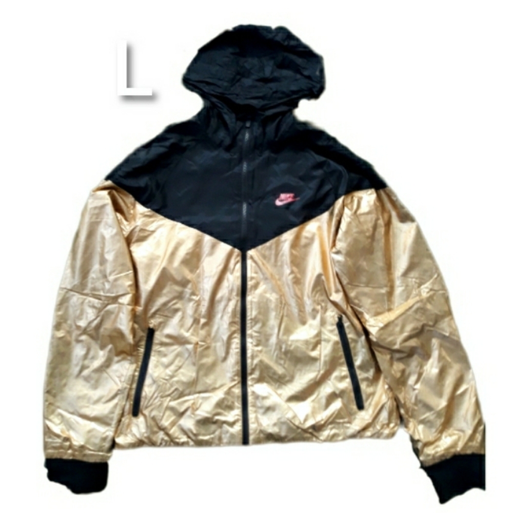 Nike Tech Windrunner jacket  Size L